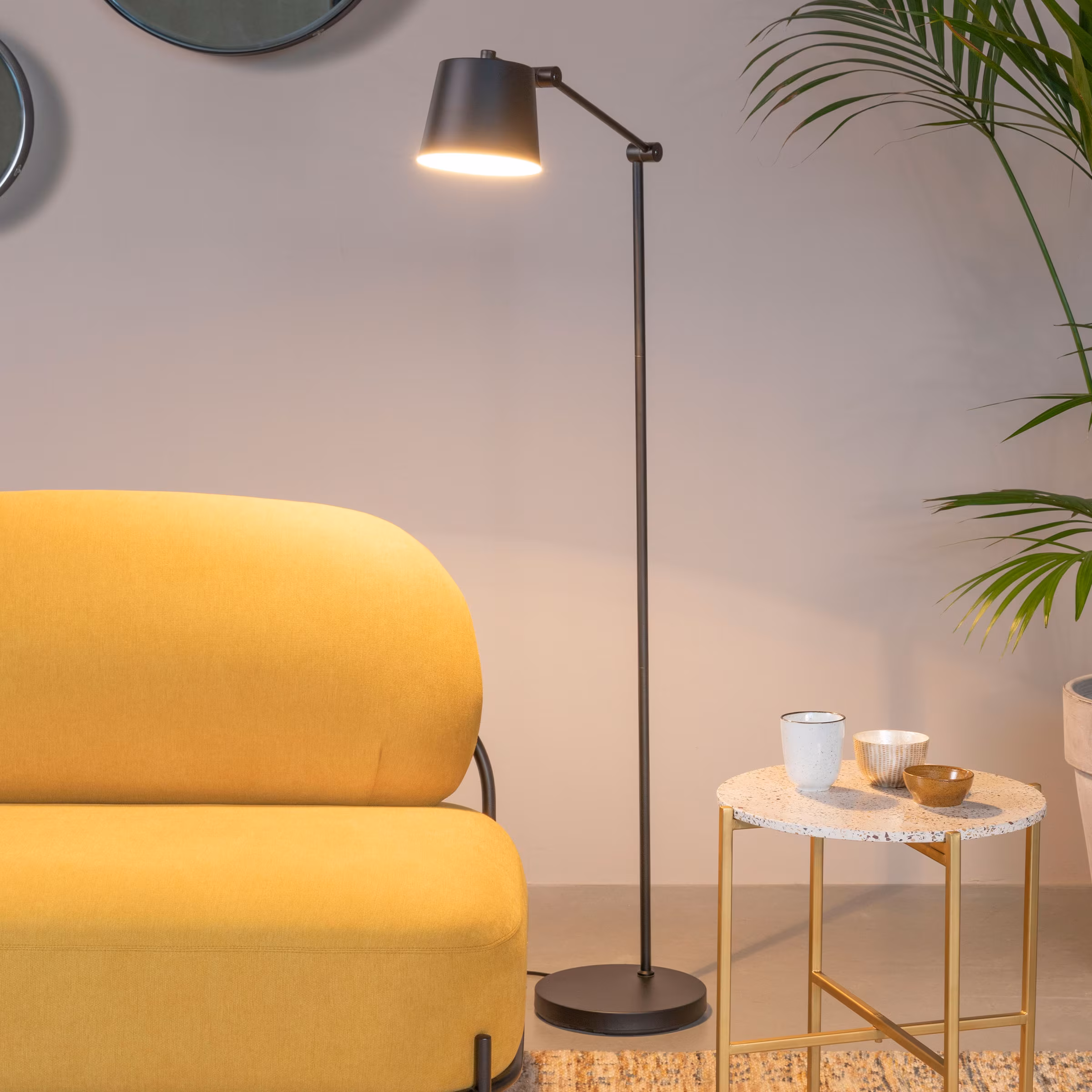 ZILT Vloerlamp 'Bret' 124cm hoog, kleur Zwart