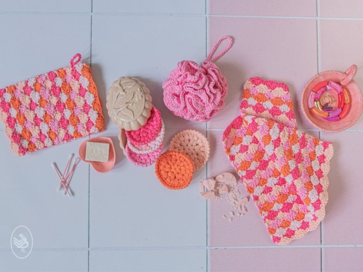 Gratis Haakpatroon Wellness-setje - Wellness-setje inclusief spons, gezichtsdoekje, washand en pads gehaakt met Durable Double Four